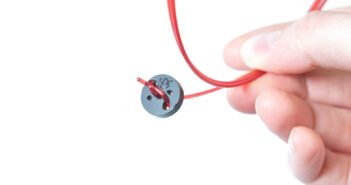 Dusty Strings introduces knot tying alternative